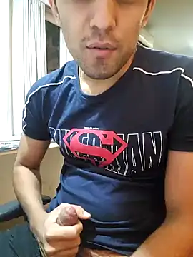 KingAsh 420 online show from January 14, 2025, 1:28 pm