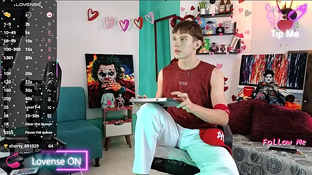 Snapshot of flowers18 chatting on September 19, 2025, 11:20 pm flowers18 online show from September 19, 2025, 11:20 pm