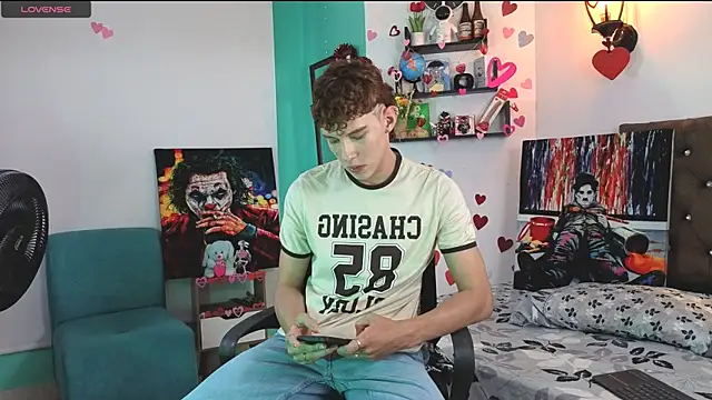 Snapshot of flowers18 chatting on October 3, 2025, 9:49 pm flowers18 online show from October 3, 2025, 9:49 pm