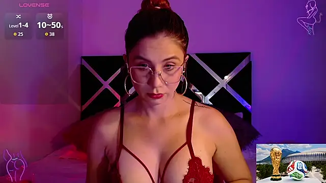 antonhella1 online show from July 4, 2026, 5:28 pm