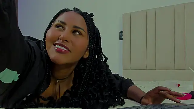 Snapshot of StormyButty18 chatting on November 2, 2025, 1:32 am StormyButty18 online show from November 2, 2025, 1:32 am