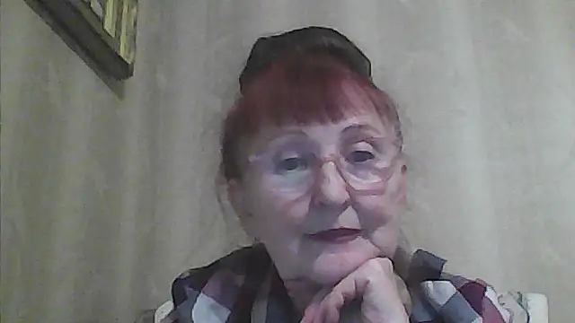 TanyaSweet634 online show from October 6, 2025, 4:08 pm