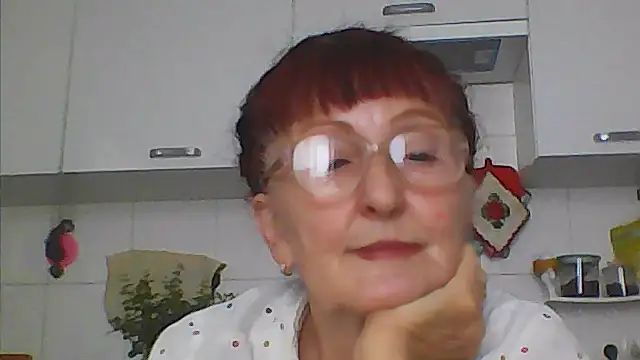 TanyaSweet634 online show from July 14, 2026, 5:34 am