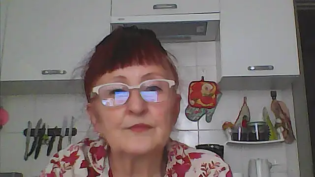TanyaSweet634 online show from June 15, 2026, 5:29 am