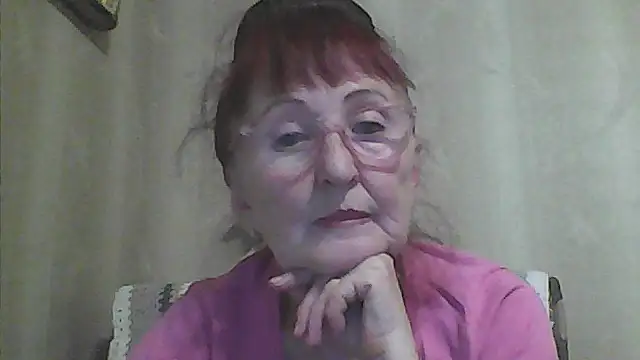 TanyaSweet634 online show from September 27, 2025, 4:46 pm