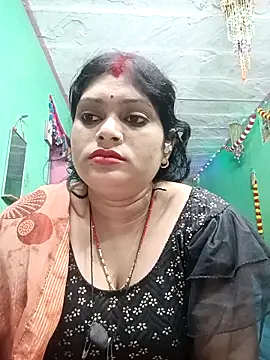 Snapshot of Chandni chatting on March 4, 2025, 10:16 pm Chandni online show from March 4, 2025, 10:16 pm