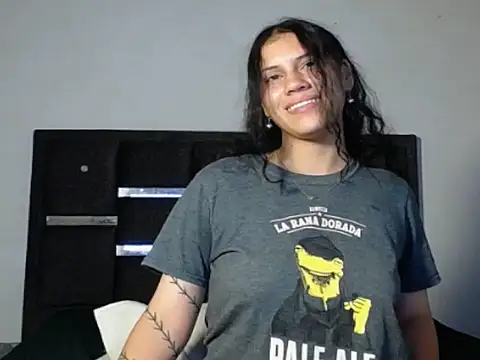 realshy-Stepsis online show from May 21, 2026, 2:36 pm