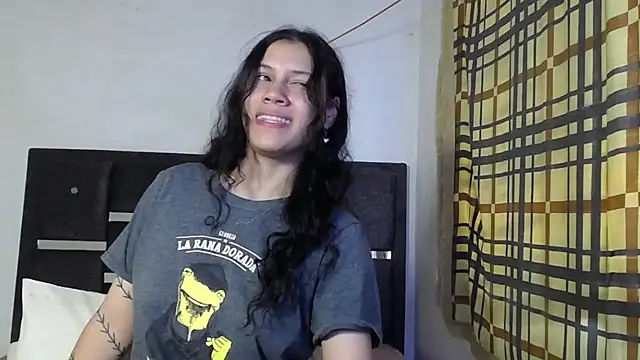 realshy-Stepsis online show from March 25, 2026, 1:32 pm