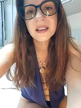 Sofia loren69 online show from October 28, 2025, 6:51 pm