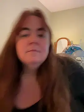 Snapshot of curvy-milf-abbie chatting on December 3, 2024, 1:06 pm curvy-milf-abbie online show from December 3, 2024, 1:06 pm