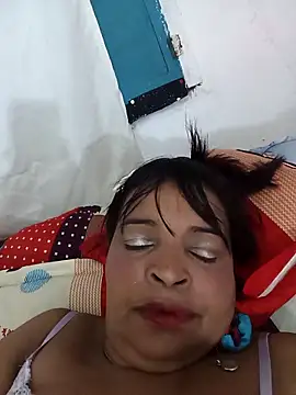 Snapshot of _violetta_- chatting on March 2, 2026, 9:16 am violetta - online show from March 2, 2026, 9:16 am