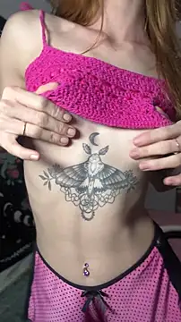 Snapshot of RuivaRaposinha chatting on December 4, 2025, 12:31 am RuivaRaposinha online show from December 4, 2025, 12:31 am