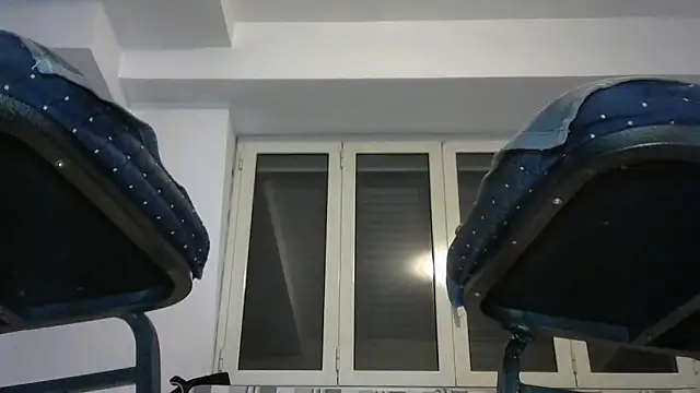 Snapshot of alkro63 chatting on September 18, 2025, 5:49 pm alkro63 online show from September 18, 2025, 5:49 pm