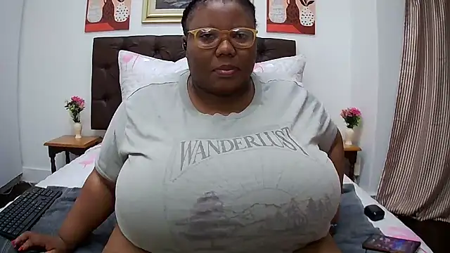 DAIRYBELLELIZxx online show from May 21, 2026, 12:08 am