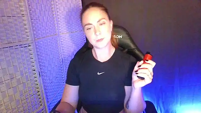 Snapshot of KayleyxEmily chatting on September 27, 2025, 8:04 pm KayleyxEmily online show from September 27, 2025, 8:04 pm