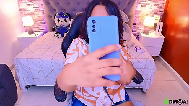 Snapshot of italy___boobs chatting on February 12, 2026, 5:40 am italy boobs online show from February 12, 2026, 5:40 am