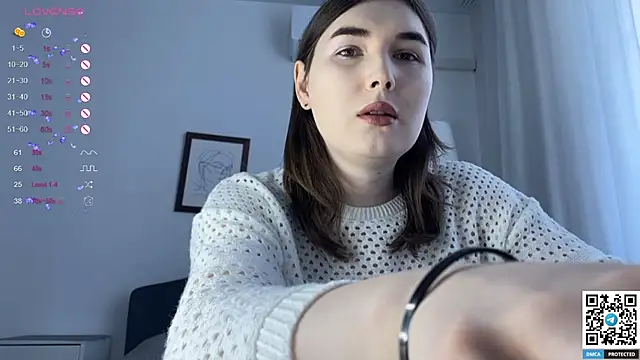 Maria Bowie online show from February 21, 2025, 9:02 am