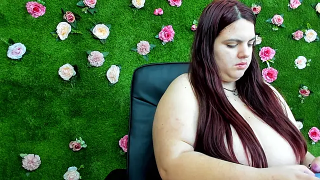 Snapshot of Huge_Titties_ chatting on March 20, 2025, 4:29 am Huge Titties  online show from March 20, 2025, 4:29 am