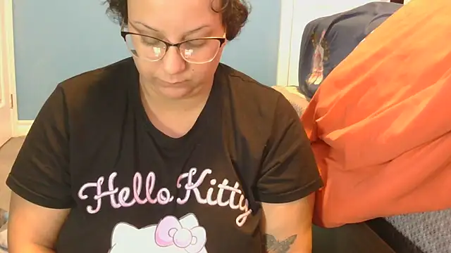 Lilithsincity online show from November 28, 2025, 2:06 pm