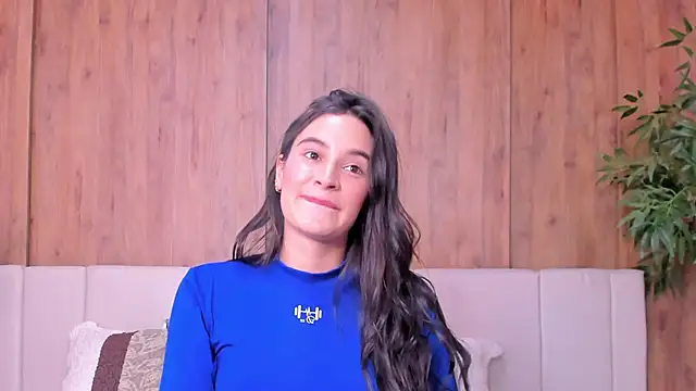 LaurenJhonsonn online show from February 28, 2025, 10:30 am