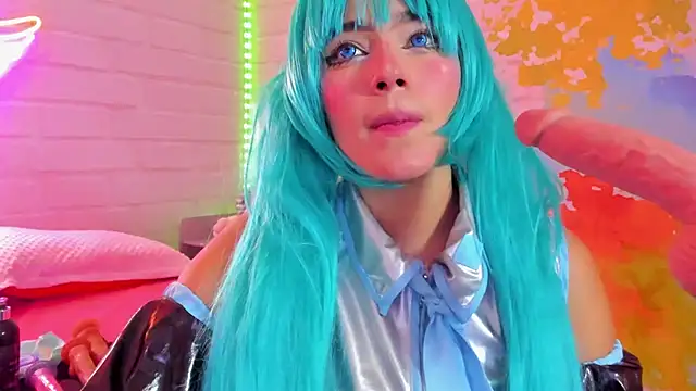 APRIIL CUTE online show from September 11, 2025, 3:23 pm