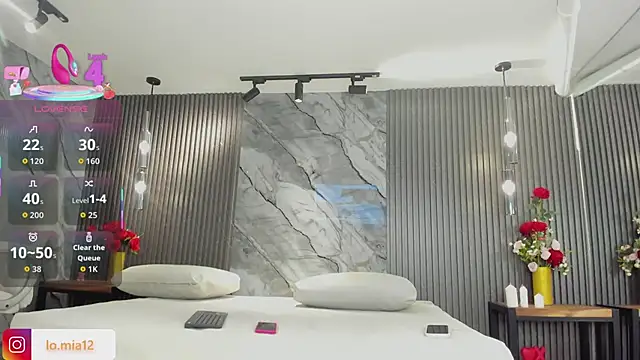 julietha taylor online show from March 6, 2026, 2:17 am