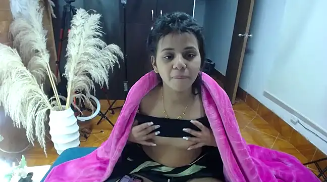 Valentinapatry1 online show from February 25, 2025, 6:25 am