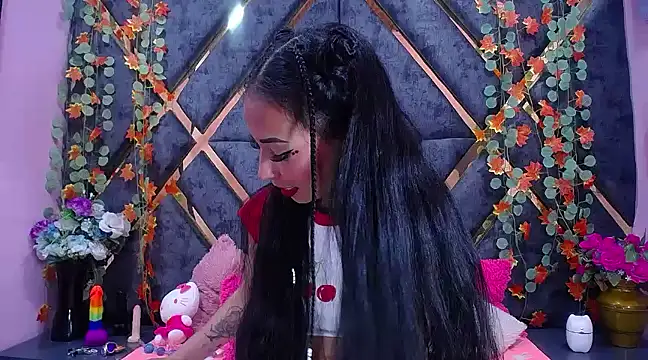 nathalia pink online show from January 22, 2025, 8:29 am
