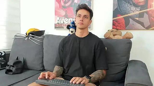 Snapshot of JeanBroc chatting on November 21, 2025, 9:58 pm JeanBroc online show from November 21, 2025, 9:58 pm