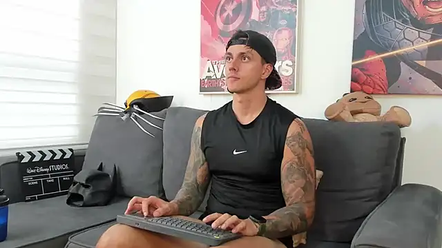 Snapshot of JeanBroc chatting on November 22, 2025, 9:57 pm JeanBroc online show from November 22, 2025, 9:57 pm