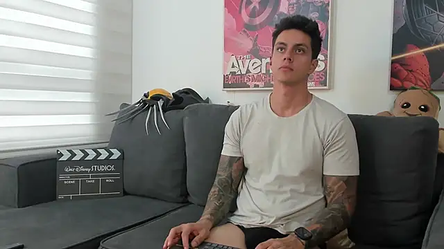 Snapshot of JeanBroc chatting on January 12, 2026, 7:31 pm JeanBroc online show from January 12, 2026, 7:31 pm