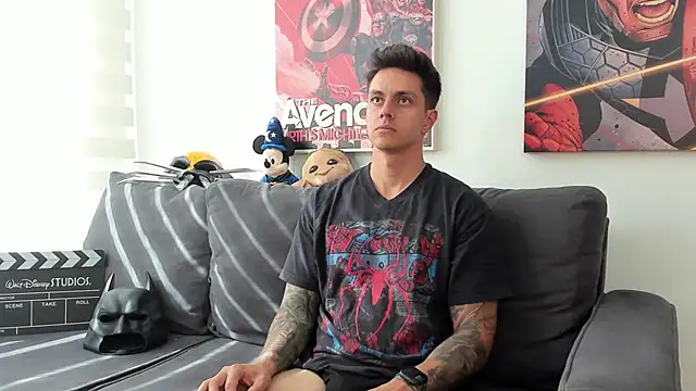 Snapshot of JeanBroc chatting on November 16, 2025, 7:51 pm JeanBroc online show from November 16, 2025, 7:51 pm