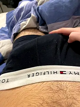 Lcrete online show from November 21, 2025, 3:11 pm