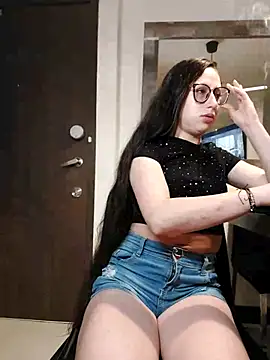 Snapshot of milena_23x chatting on March 9, 2025, 9:35 am milena 23x online show from March 9, 2025, 9:35 am