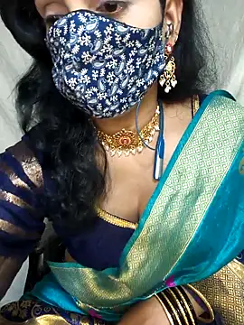 Snapshot of Lovely12streaming chatting on September 25, 2025, 6:58 pm Lovely12streaming online show from September 25, 2025, 6:58 pm