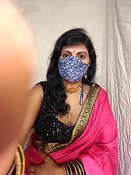 Snapshot of Lovely12streaming chatting on September 21, 2025, 8:25 pm Lovely12streaming online show from September 21, 2025, 8:25 pm