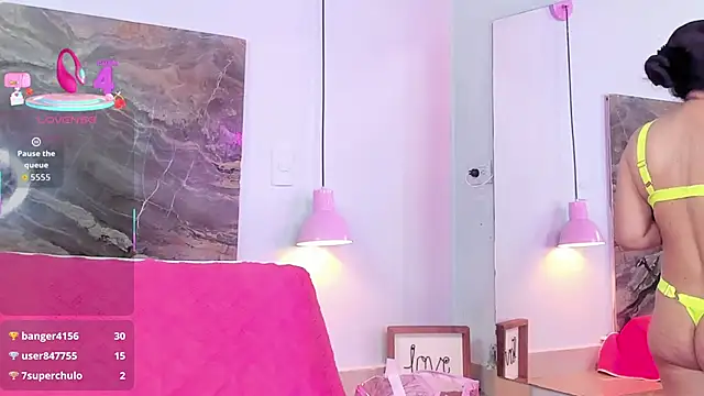 Snapshot of Yaya____11 chatting on October 21, 2025, 4:34 am Yaya 11 online show from October 21, 2025, 4:34 am