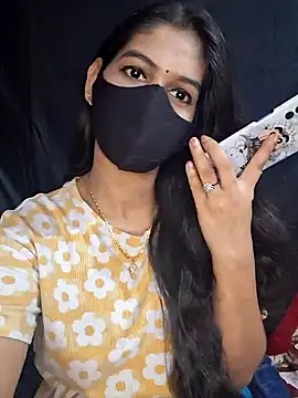 Garima G online show from December 4, 2024, 6:44 pm