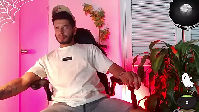 Colby brown03 online show from October 9, 2025, 7:14 pm