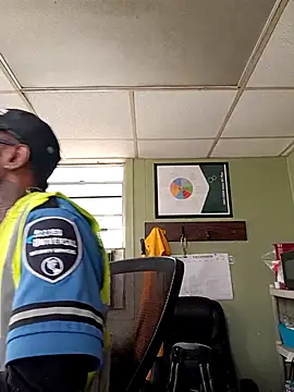 Snapshot of Txdarkmeat74 chatting on February 10, 2026, 6:40 pm Txdarkmeat74 online show from February 10, 2026, 6:40 pm