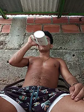 alex candela online show from November 17, 2025, 7:29 pm