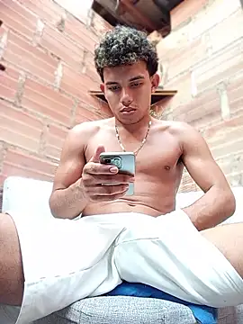 alex candela online show from March 11, 2026, 9:09 pm