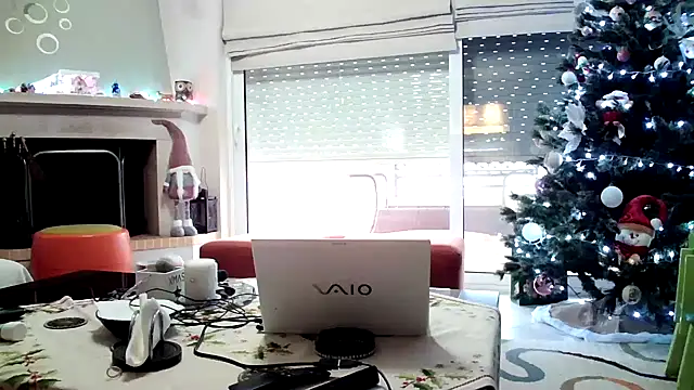 Kalia Cross online show from January 12, 2026, 7:26 am