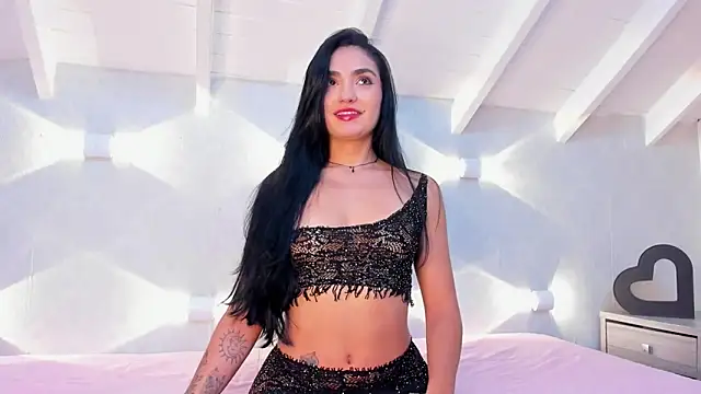 AnnieSofiia online show from October 24, 2025, 8:08 pm