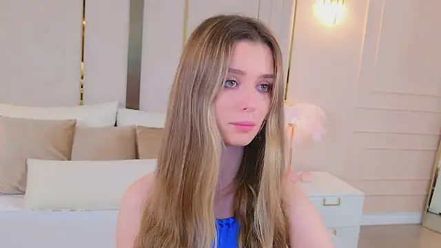 MarybethSnow online show from December 5, 2025, 5:11 pm