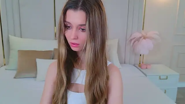 MarybethSnow online show from November 30, 2025, 5:14 pm