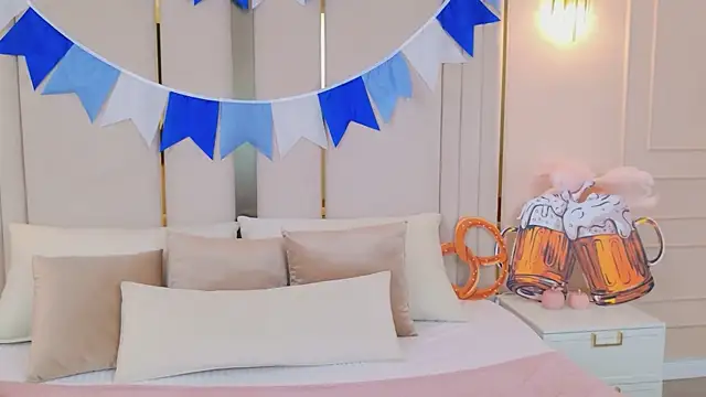 Snapshot of MarybethSnow chatting on October 2, 2025, 5:16 pm MarybethSnow online show from October 2, 2025, 5:16 pm