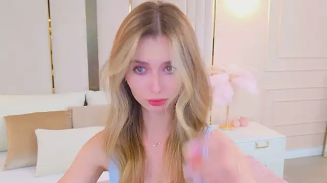 Snapshot of MarybethSnow chatting on September 19, 2025, 5:06 pm MarybethSnow online show from September 19, 2025, 5:06 pm