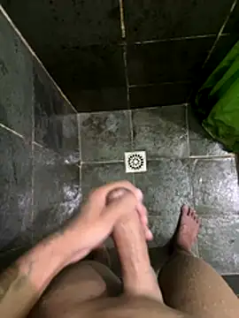 Snapshot of gzn01 chatting on October 30, 2025, 7:11 pm gzn01 online show from October 30, 2025, 7:11 pm