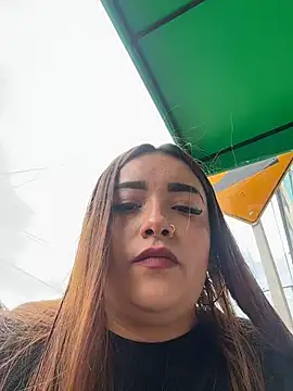 Tatiana O online show from November 28, 2025, 3:12 pm